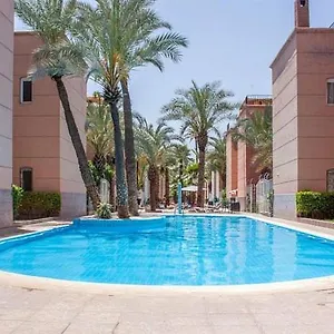 riad-a-marrakech-dans-la-residence-touristique-al-qaria.marrakeshhotelsmorocco.com/