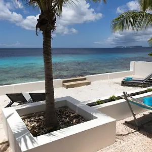 One Ocean Boutique & Bonaire Playa